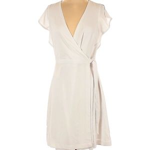 NWT Banana Republic - Summer White Wrap Dress